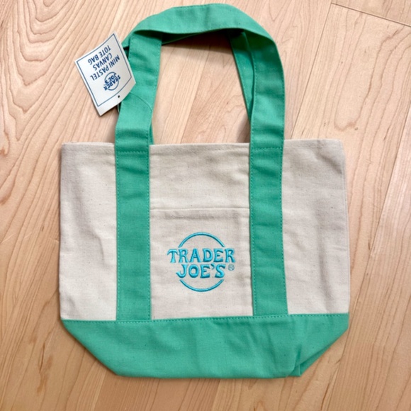 Spring 2026 TRADER JOE'S Pastel Mini Totes - SET OF 4 NWT - Picture 5 of 5